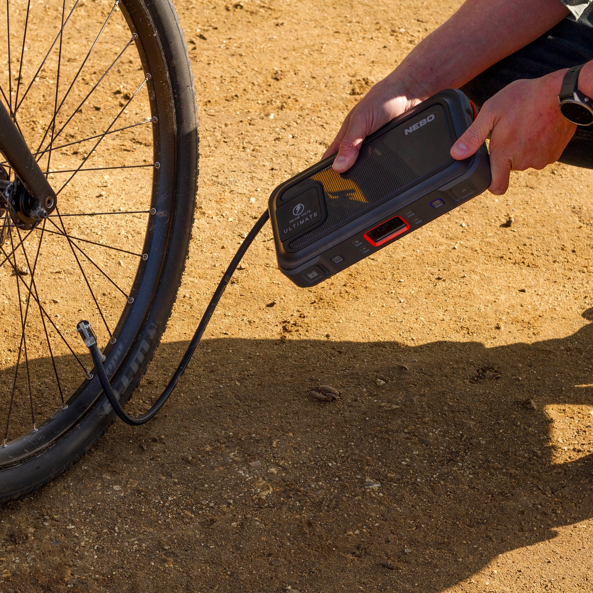 Ultimate - Jump Starter - UK Outlet - Air Compressor - Image 4